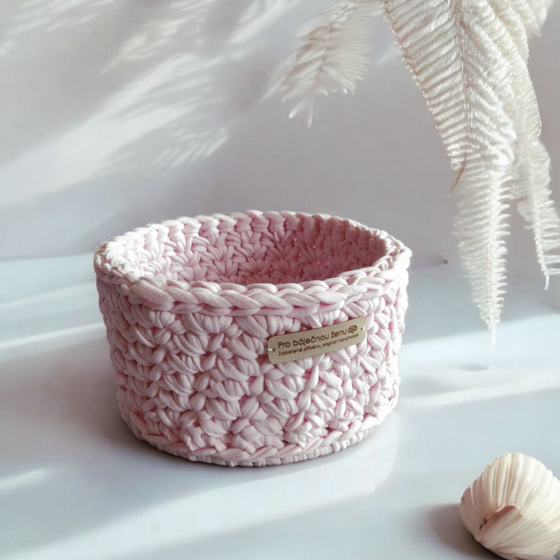 kosik hackovany kruhovy mini ruzovy baby pink